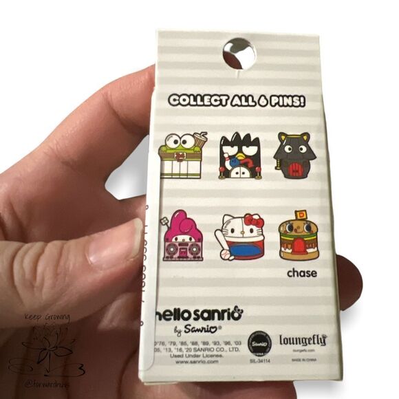 1 Pin In Box - Loungefly Hello Sanrio Blind Box Pin - Collect All 6! - Picture 4 of 7